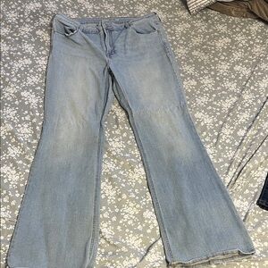Old Navy Women’s Jeans!!